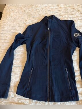 NWOT!!!  LULULEMON PennState Navy Women's Full-Zip Athletic Jacket